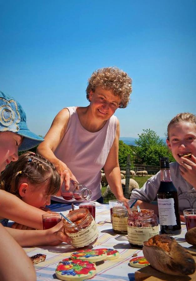 Les Gites Du Val Valprivas Εξωτερικό φωτογραφία